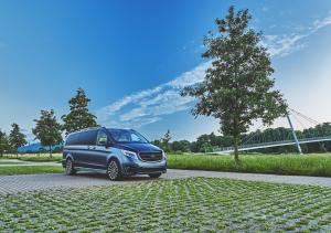 Mercedes-Benz V250 BlueTEC Black Crystal in Black by Larte Design (Selenite Grey Matallic) 2018 года